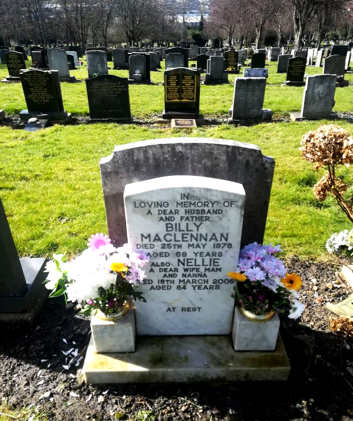 Photo of headstones/Billy MacLennan d1978 hdstn Gateshead cem